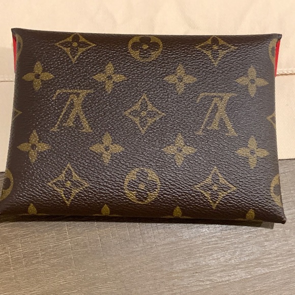 Authentic new Louis Vuitton Kirigami Pochette med - Picture 6 of 8